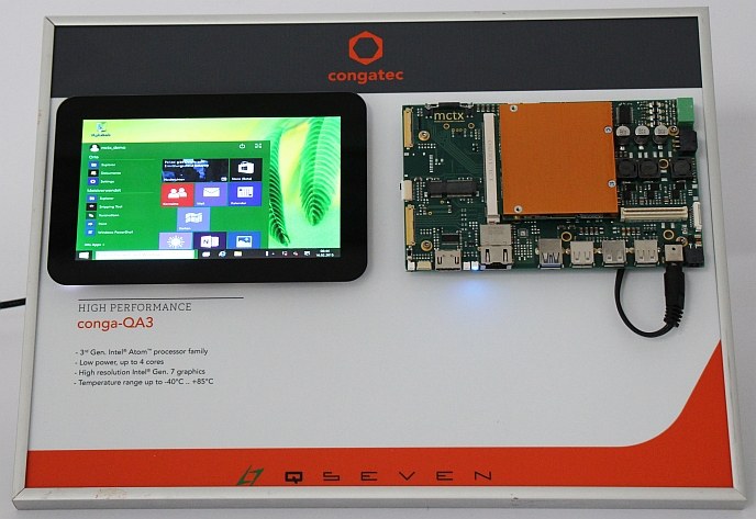 MX-Q7-MM2 mit Intel-Atom-E3845 und 7" TFT mit PCAP Multitouch unter Windows10